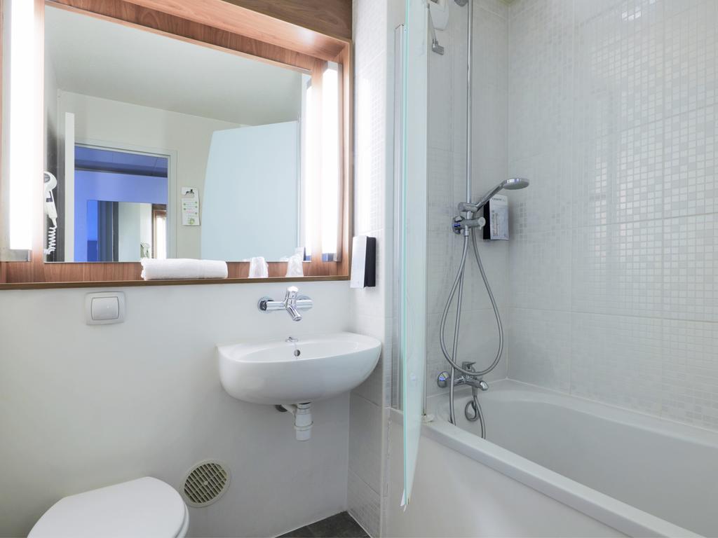 Campanile Gueret Otel Dış mekan fotoğraf